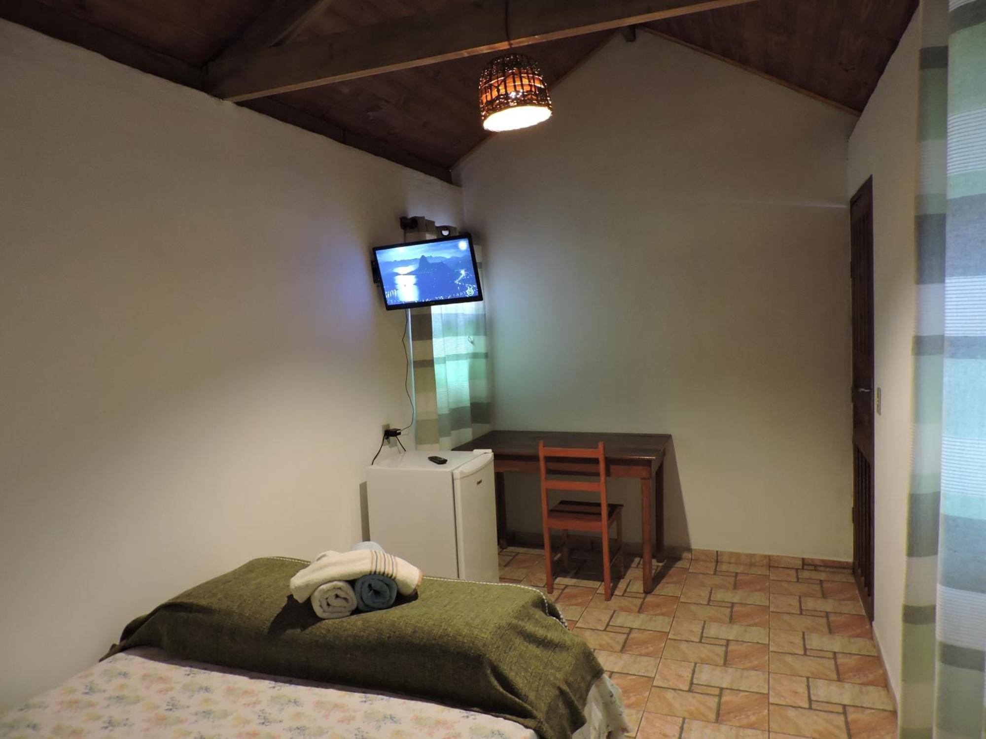 Pousada Casa Da Serra เซาโตเมตัสเลตราส ห้อง รูปภาพ